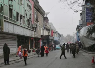 ISIL claims Kabul attack on Chinese restaurant that killed seven people | Taliban News