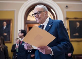 Democrats, White House strike deal that would avert shutdown