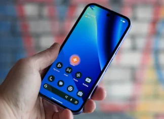 Google Pixel 10a vs. Pixel 10: Should You Spend the Extra $300?