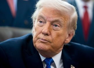 Trump jokes about suing his Federal Reserve nominee Warsh at elite Washington dinner