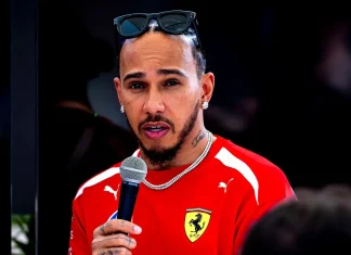 He’s here? Lewis Hamilton’s new race engineer snapped at Australian Grand Prix