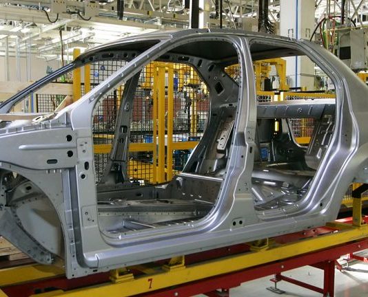 Assessing Li Auto (NasdaqGS:LI) Valuation After Weak 2025 Results And Guidance For Further Declines
