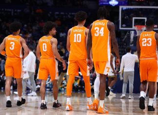 #25/RV Vols Drop SEC Tournament Quarterfinal Matchup to #22 Vanderbilt, 75-68