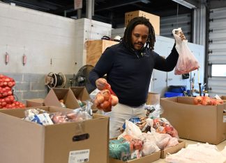 Pittsburgh International launches food pantry for TSA agents working without pay