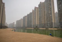 Photos show China’s low-cost lifestyle in vast, semiabandoned housing complexes