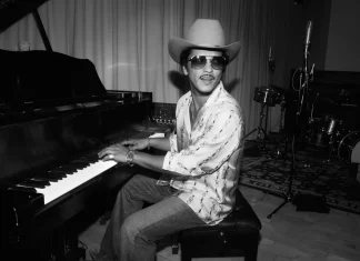 Bruno Mars Signs Publishing Deal With Avex Music Group