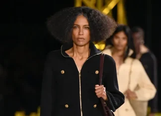 Chanel Fall 2026 Ready-to-Wear Runway, Fashion Show & Collection Review