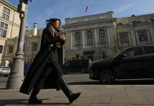 ‘Long-Term Decline or Shock’: Swedish Intel Warns Russia’s Economy Is Weaker Than It Looks