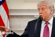 Trump buys time for Iran deal after frantic day of diplomacy