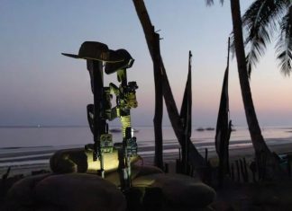 A true Anzac field service in the Philippines