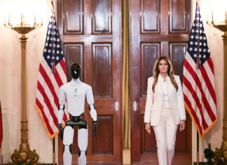 How Melania Trump Reset the Way We Speak About Fashion in Politics – Vanity Fair