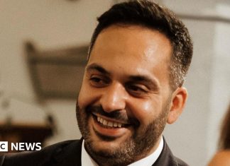 Tributes paid to motorcyclist who died in a crash in Hatfield – BBC News