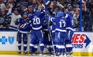 Lightning even Eastern 1st Round with wild, physical Game 2 victory
