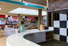 6 Old-School Mall Food Court Restaurants You Forgot About
