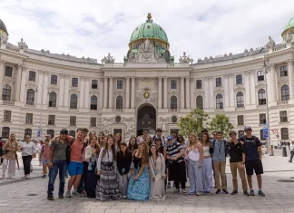 The Blogs: Jewish Teen Travel and the Power of Diaspora Journeys | Rachel Horowitz