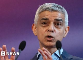 London mayor putting 'politics over safety' Palantir UK boss says – BBC