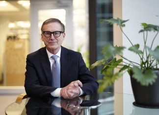 Bank of Canada head ‘encouraged’ by Ottawa’s efforts to diversify economy