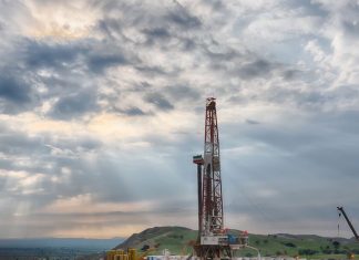 A US-Iran deal alone won’t rescue Iran’s oil economy