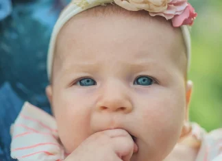 Newborn Girls Appear Less Likely to Get Vitamin K, Hepatitis B Shots