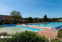 Hitchin lido: refurbishment funded by will donation