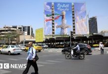 Deal to end fighting would lead to Hormuz reopening, Iran says