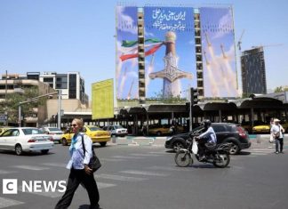 Deal to end fighting would lead to Hormuz reopening, Iran says