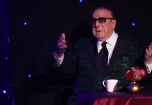 #SHOWBIZ: Clive Davis: The starmaker who shaped modern music