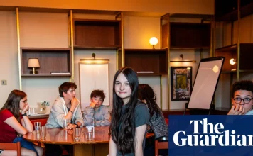 UK parents support an under-16 social media ban – but what do their children think? | Social media ban