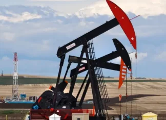 Canadian economy grows 0.5% in April after technical recession – National