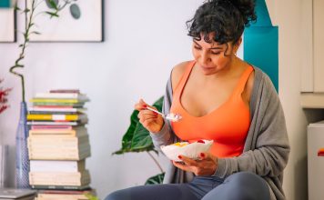 2 Lifestyle Changes Outperformed Metformin in New Study