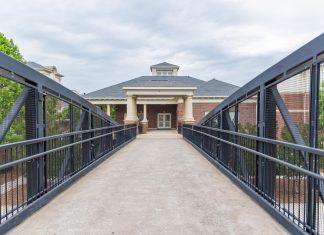 UA students launch new magazine focused on Southern lifestyle – The Crimson White