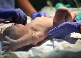 Parents more likely to decline vitamin K, hepatitis B vaccine doses for newborn girls than boys, data suggest