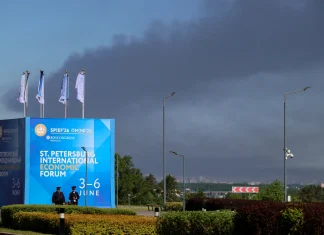 Russia says hundreds of Ukrainian drones downed as economic forum ends | Russia-Ukraine war News