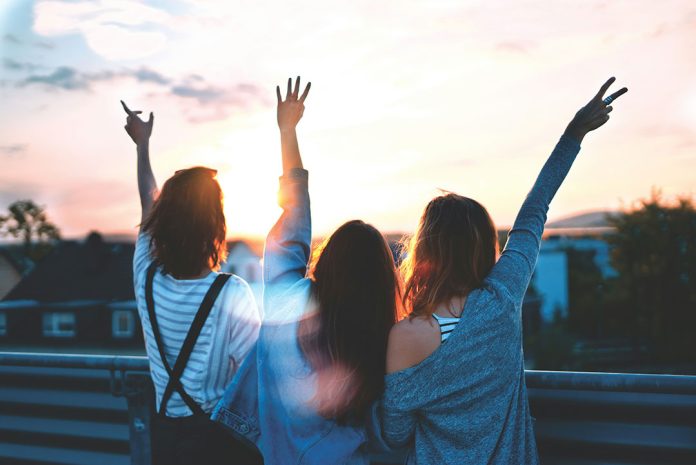 simon-maage-tXiMrX3Gc-g-unsplash_h1.jpg