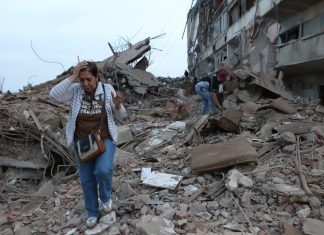 Venezuela earthquakes death toll climbs as rescue efforts continue : NPR