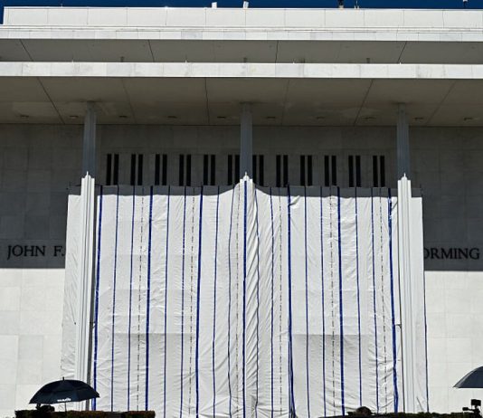Kennedy Center removes Trump’s name from building : NPR