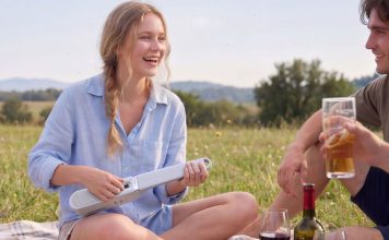 Enya Cyber-G Pocket: portable Bluetooth speaker music maker