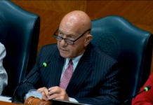 Houston Mayor John Whitmire, police chief ask Texas Rangers for independent investigation into deadly ICE shooting