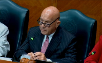 Houston Mayor John Whitmire, police chief ask Texas Rangers for independent investigation into deadly ICE shooting