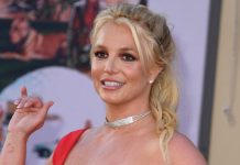 #SHOWBIZ: Britney Spears sparks safety concerns with wild freeway stunt following DUI arrest