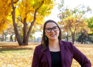 Amanda Gonzalez ahead in Democratic primary for Secretary of State