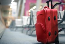 Travel agencies flooded with calls over Middle East travel warning