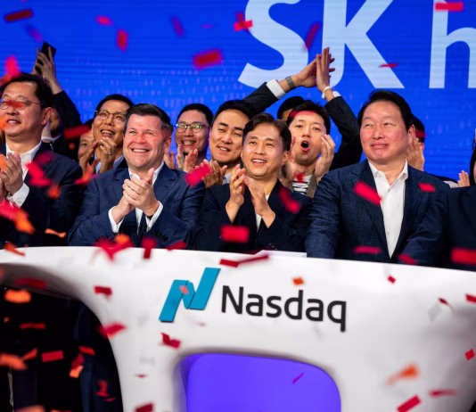 With SK Hynix’s Nasdaq debut, Canadians have a new way to invest in AI. But should they?