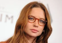 Daveigh Chase’s Dad Breaks Silence on Her Cause of Death After She Passed Away From AIDS – Just Jared – Celebrity News and Gossip