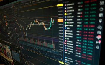 BTC, XRP, ETH news: Major tokens under pressure as Trumps says Iran ceasefire is over
