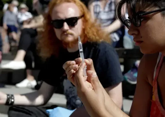 Ontario’s hot summer could make drug overdoses worse, expert says