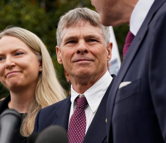 News Wrap: Olympian pleads not guilty on Reflecting Pool damage charges