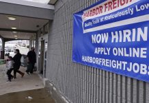 Global economy gets a lift as AI chip boom meets low U.S. jobless claims