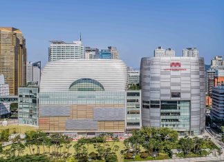 Seoul Fashion Week 2027 to bring runways, NCT events to Lotte Jamsil