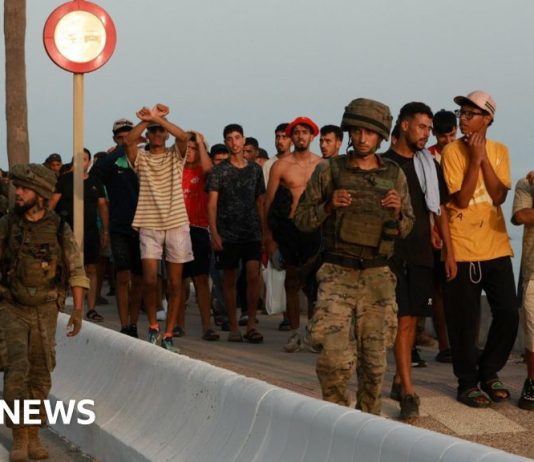How Spain's migrant crisis created a political storm – whipped up by social media – BBC